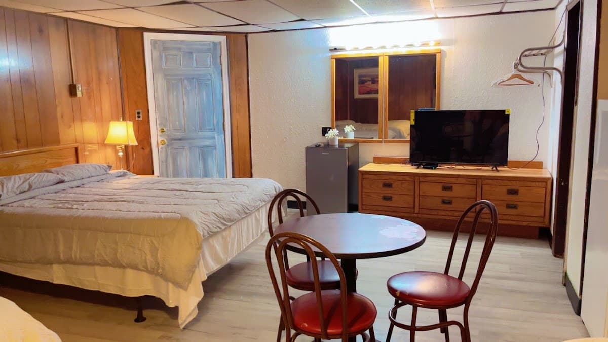 Super Lodge, Hotel in Dover