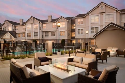 Residence Inn by Marriott Pleasanton, Hotel in Dublin