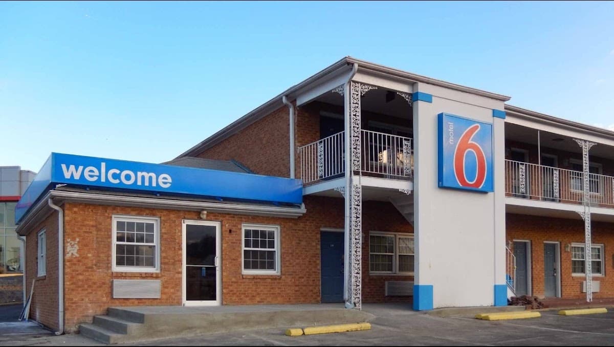 Motel 6 Falls Church, VA - Arlington Blvd, Hotel in Falls Church