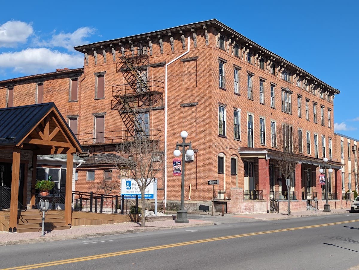 The Historic Fallon Hotel, Hotel in Lock Haven