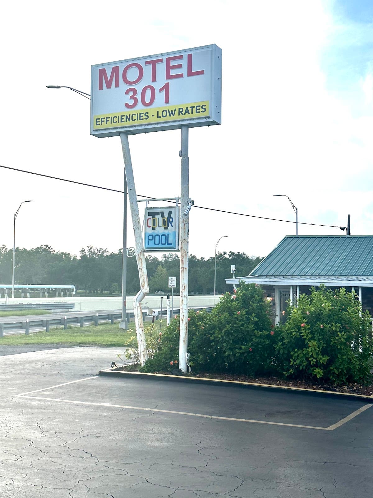 Motel 301, Hotel in East Lake-Orient Park