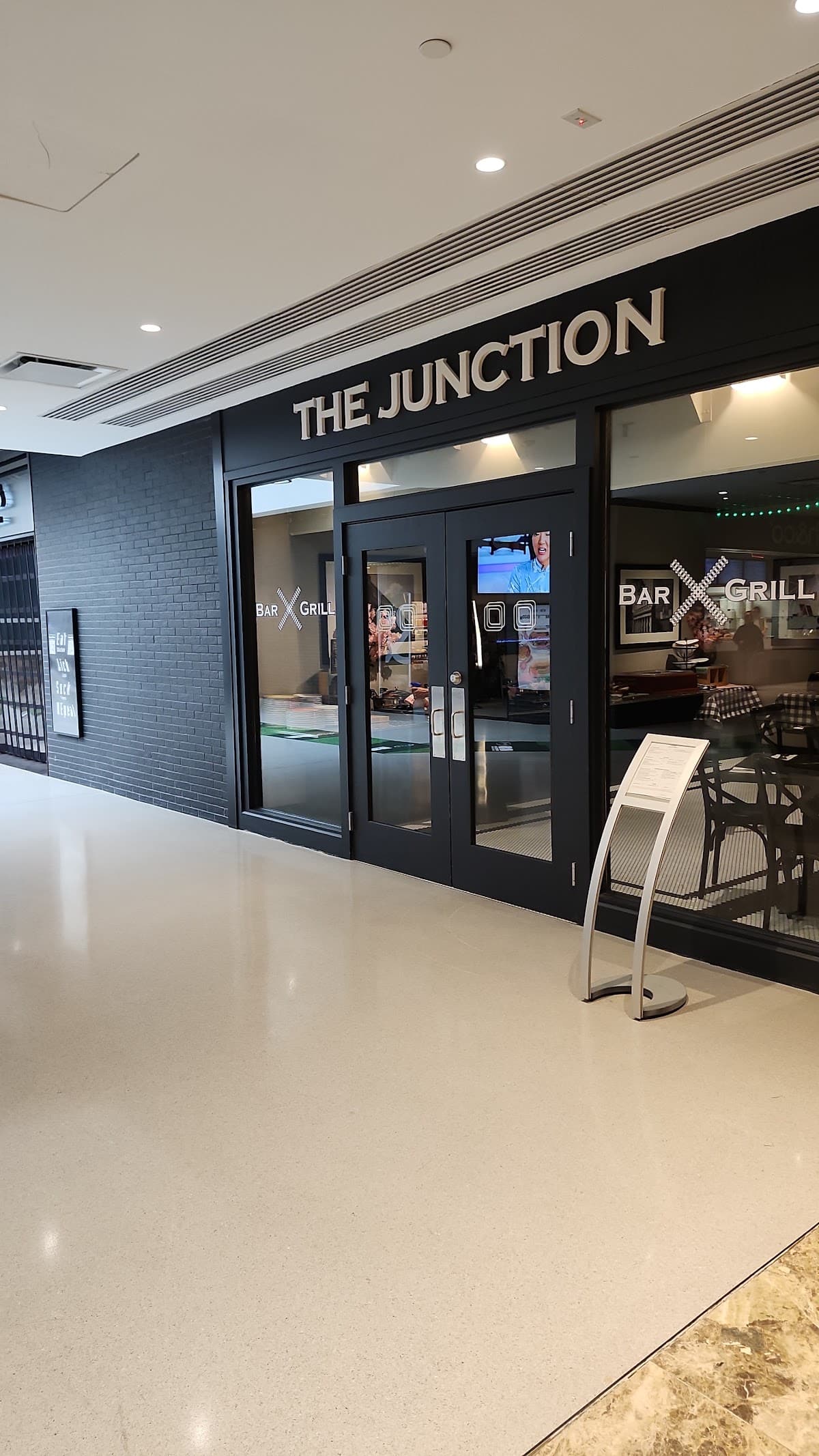 DoubleTree by Hilton Newark Penn Station, Hotel in Newark