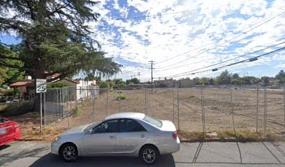 Bando, Hotel in East Pasadena
