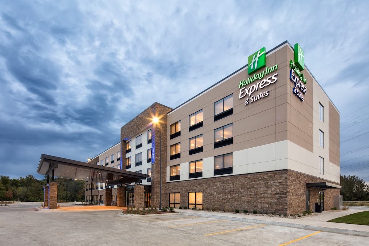 Holiday Inn Express & Suites East Peoria - Riverfront, an IHG Hotel, Hotel in East Peoria