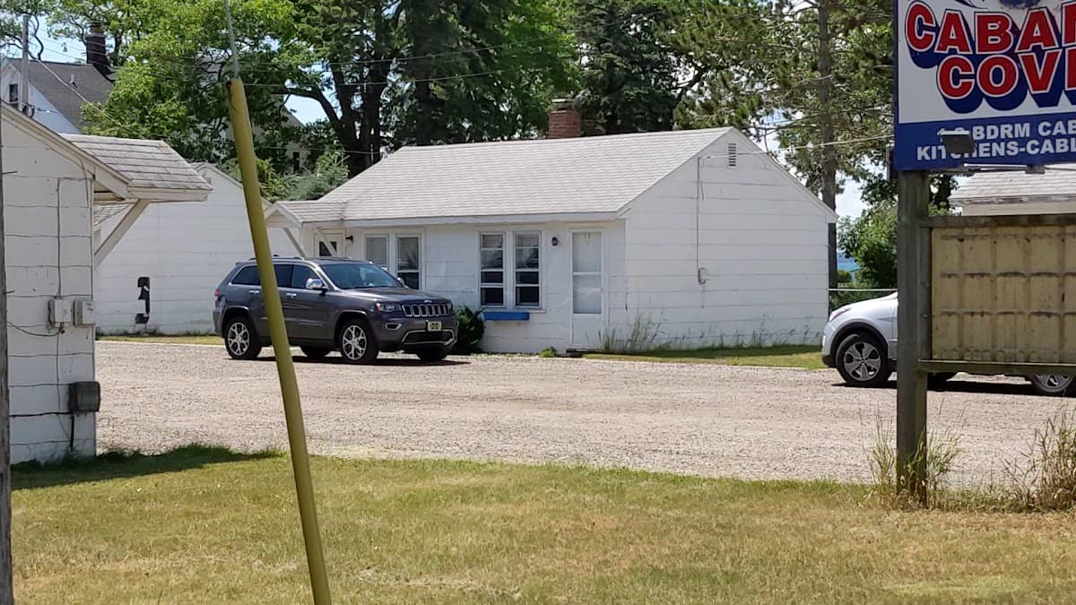 Cabana Cove Resort, Resort in East Tawas