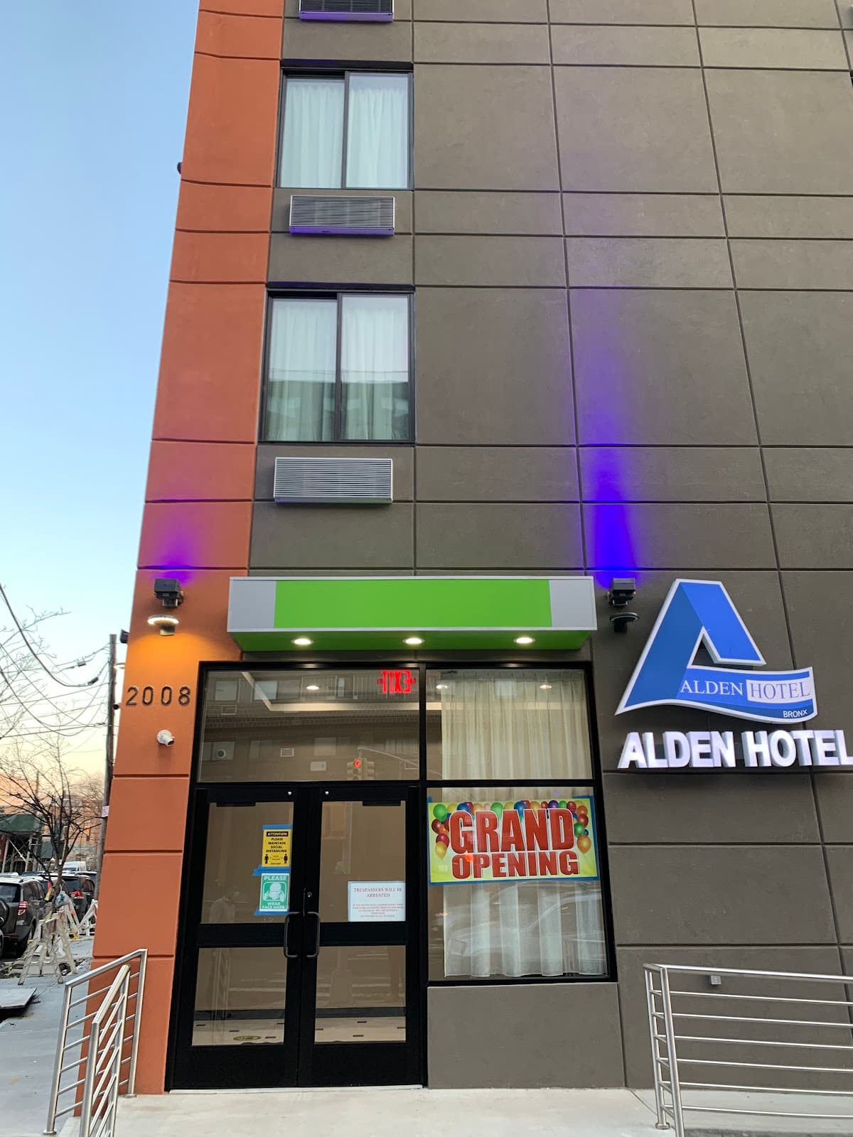 Alden Hotel, Hotel in Tremont