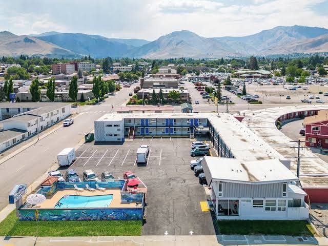 Holiday Lodge Wenatchee, Motel in Wenatchee
