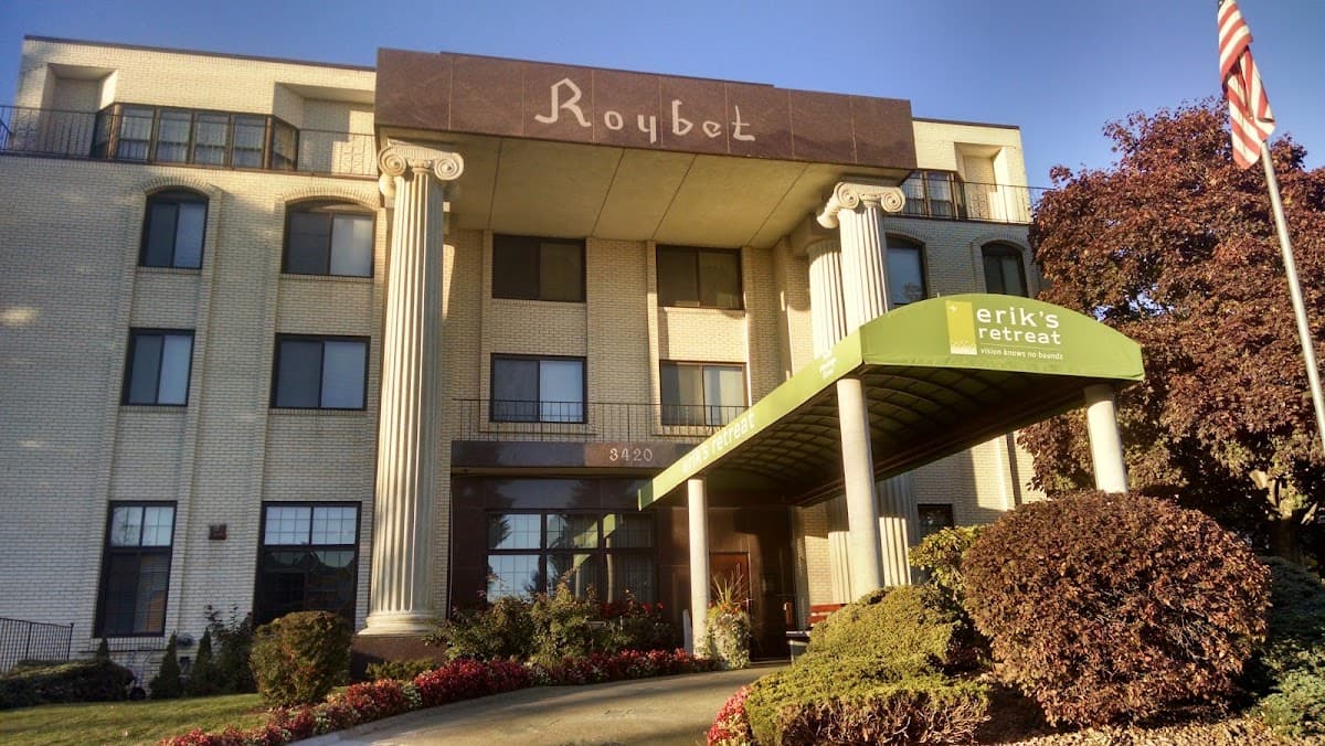 Erik's Retreat, Hotel in Edina