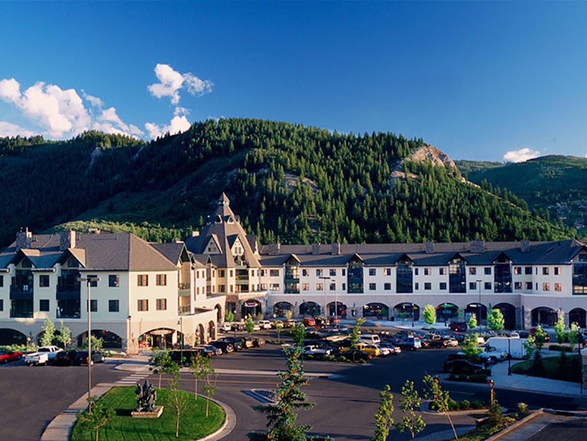 Cohabit Avon, Hotel in Edwards