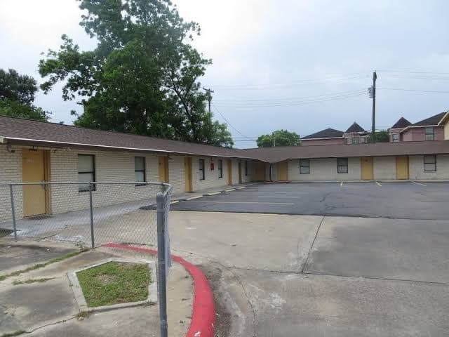 Travel Inn & Suites, Hotel in El Campo