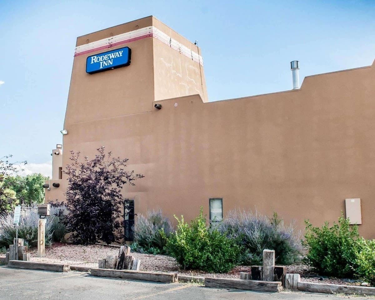 Rodeway Inn Espanola, Hotel in Española