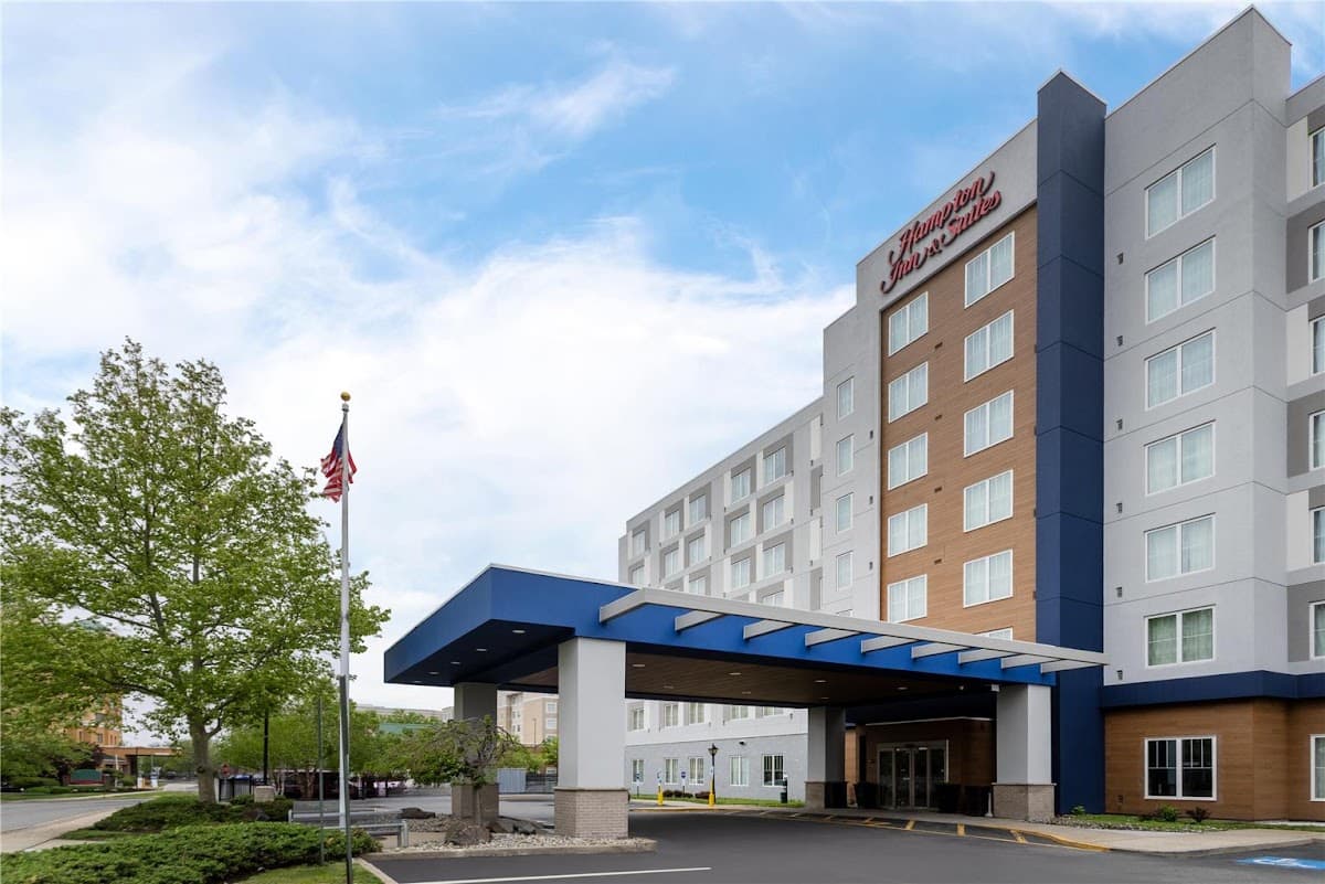 Hampton Inn & Suites Newark Airport Elizabeth, Hotel in Elizabeth