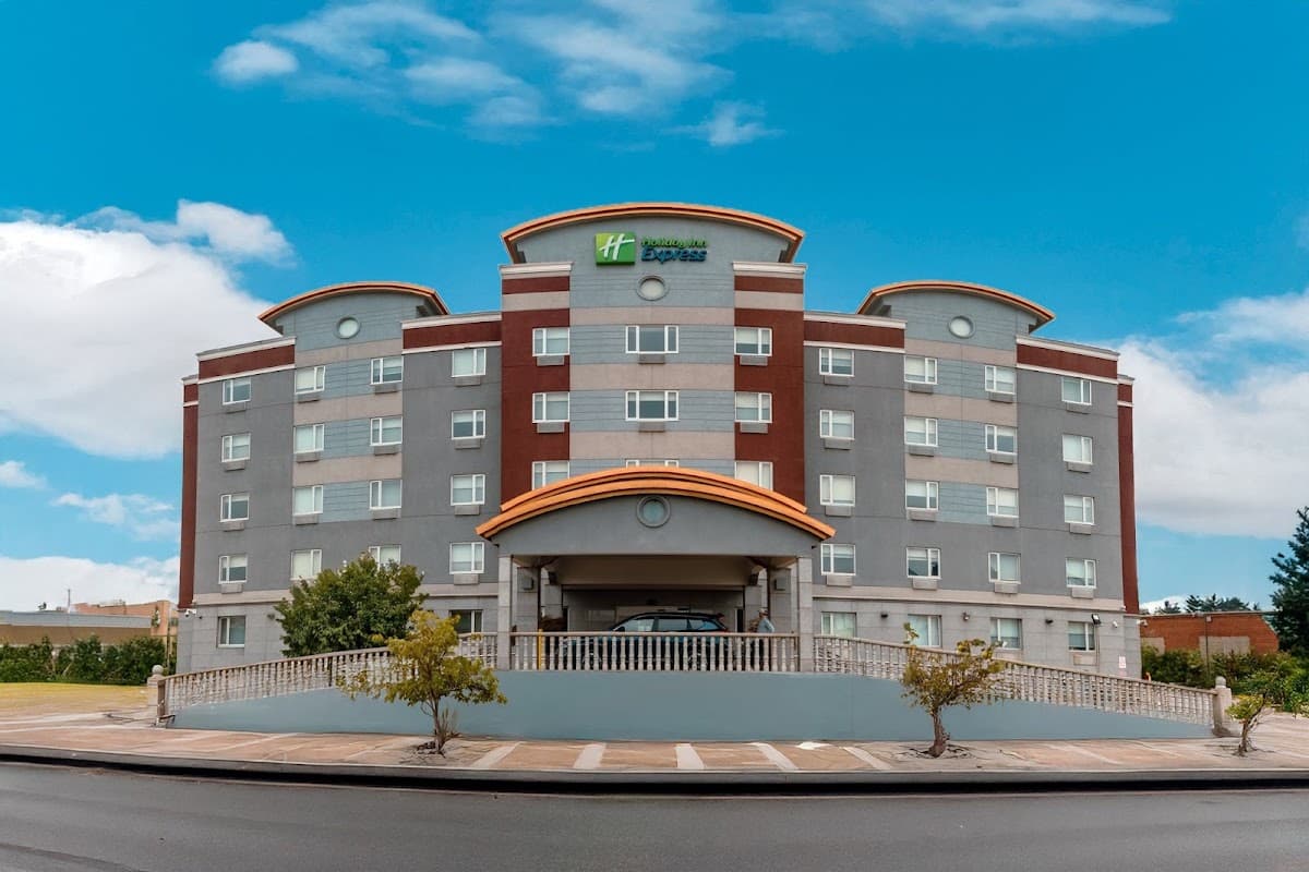 Holiday Inn Express Queens - Maspeth by IHG, Hotel in Maspeth