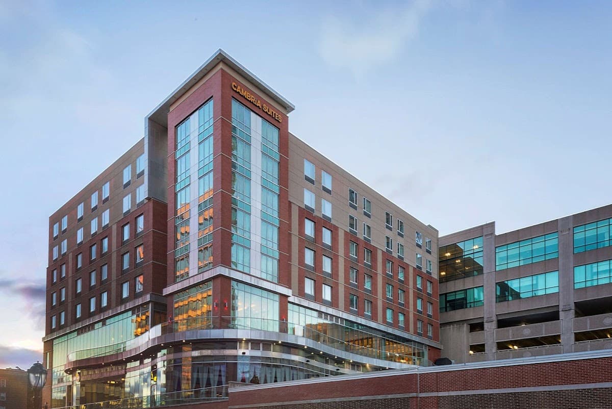 Cambria Hotel White Plains - Downtown, Hotel in White Plains