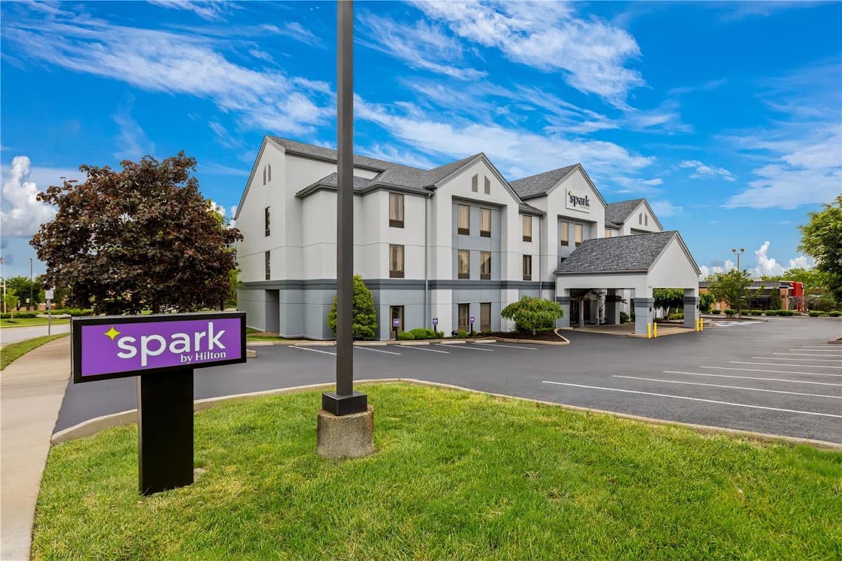 Spark by Hilton Cincinnati Airport South, Hotel in Elsmere