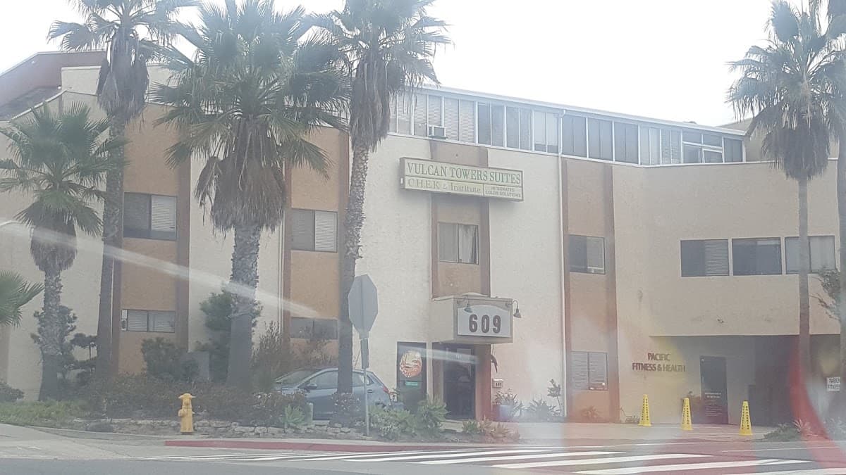 Vulcan Towers Suites, Hotel in Encinitas
