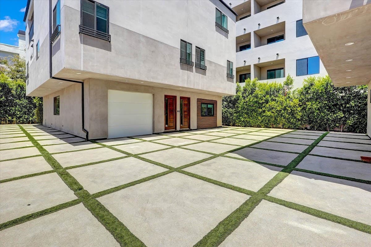 L.A Private Cozy New 1BR | Gated • Workspace • Washer & Dryer, Hotel in Sherman Oaks