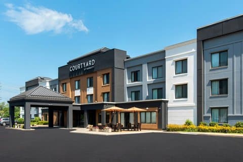 Courtyard by Marriott Binghamton, Hotel in Endwell
