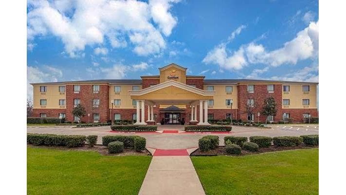 Comfort Suites Ennis, Hotel in Ennis