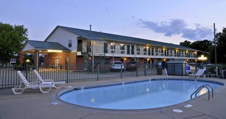 The Regency Inn, Hotel in Eureka Springs