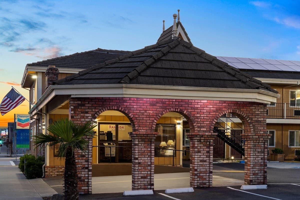 Ramada Bayside Inn & Suites Eureka, Hotel in Eureka