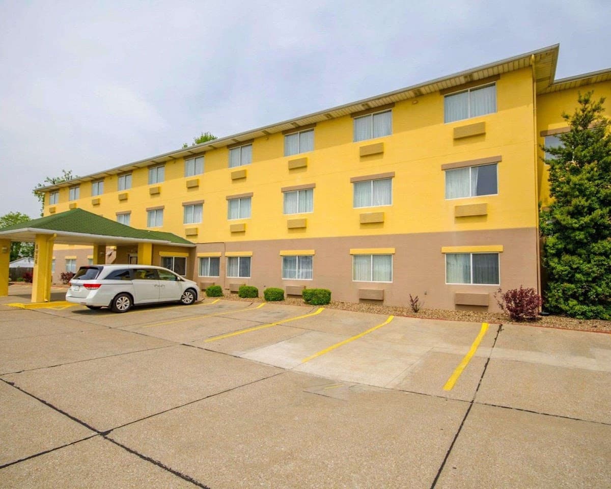 Quality Inn Evansville Eastland Area, Hotel in Melody Hill