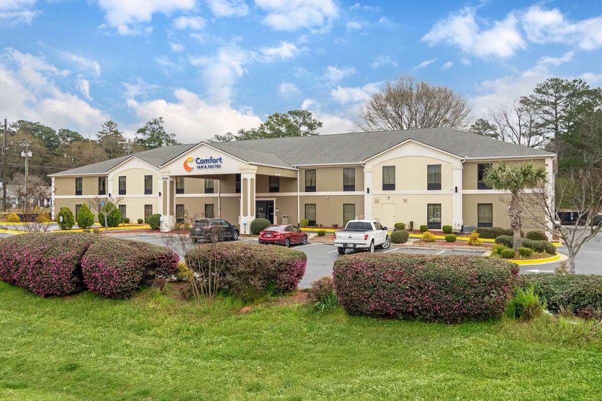 Comfort Inn & Suites Griffin North, Hotel in Experiment