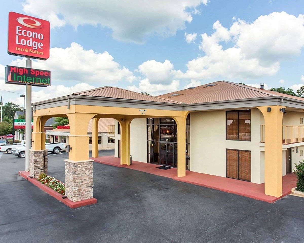Econo Lodge Inn & Suites Griffin North, Hotel in Experiment
