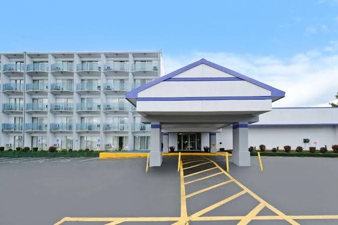 Howard Johnson by Wyndham Benton Harbor/St. Joseph, Hotel in Fair Plain