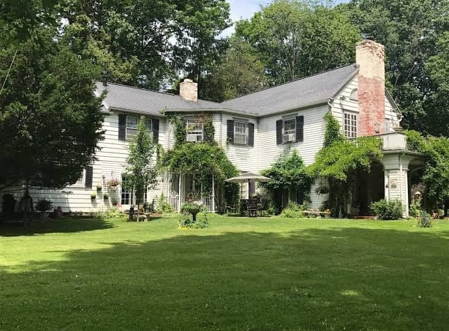 Ophelia's Garden Inn, Bed & Breakfast in Solvay