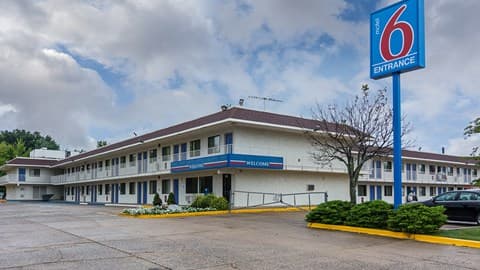Motel 6 Fredericksburg, VA - North, Hotel in Southern Gateway