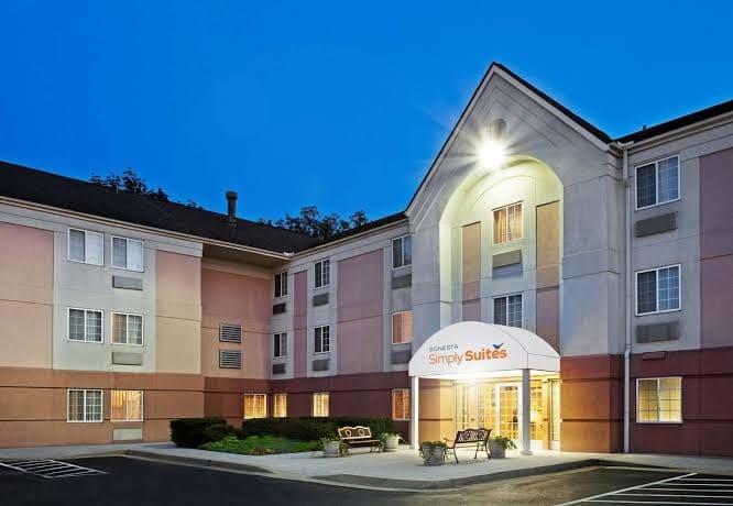 Sonesta Simply Suites Knoxville, Hotel in Farragut