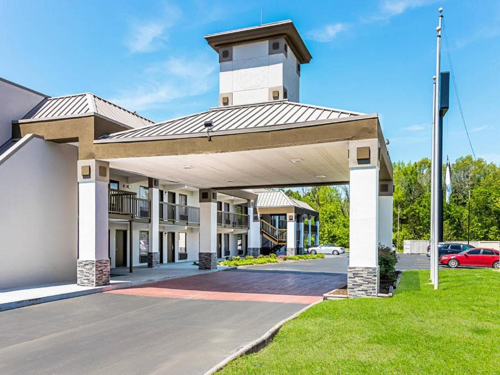 Farragut Inn & Suites, Aparthotel in Farragut