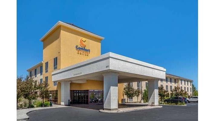 Comfort Suites Fernley, Hotel in Fernley
