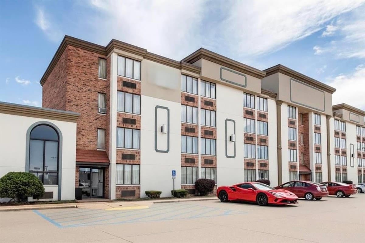 Days Inn Suites by Wyndham Festus, Hotel in Festus