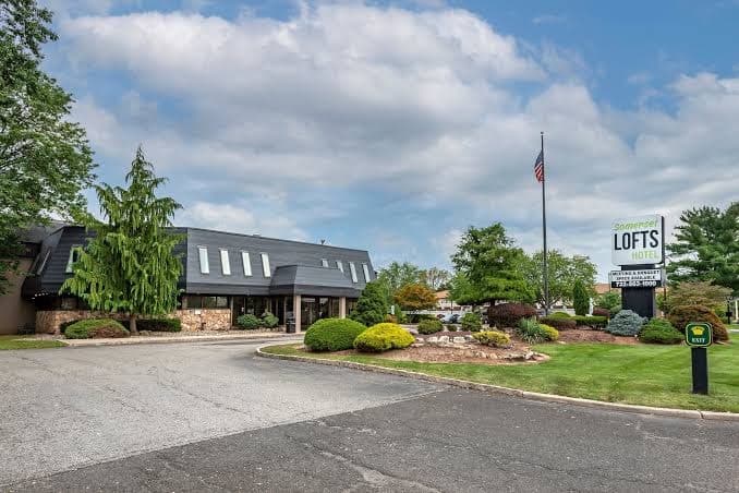 Amwell Suites Somerset Bridgewater, Hotel in Franklin Center