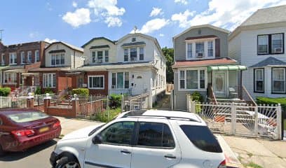 Herbs Bed and Breakfast, Bed & Breakfast in Brooklyn