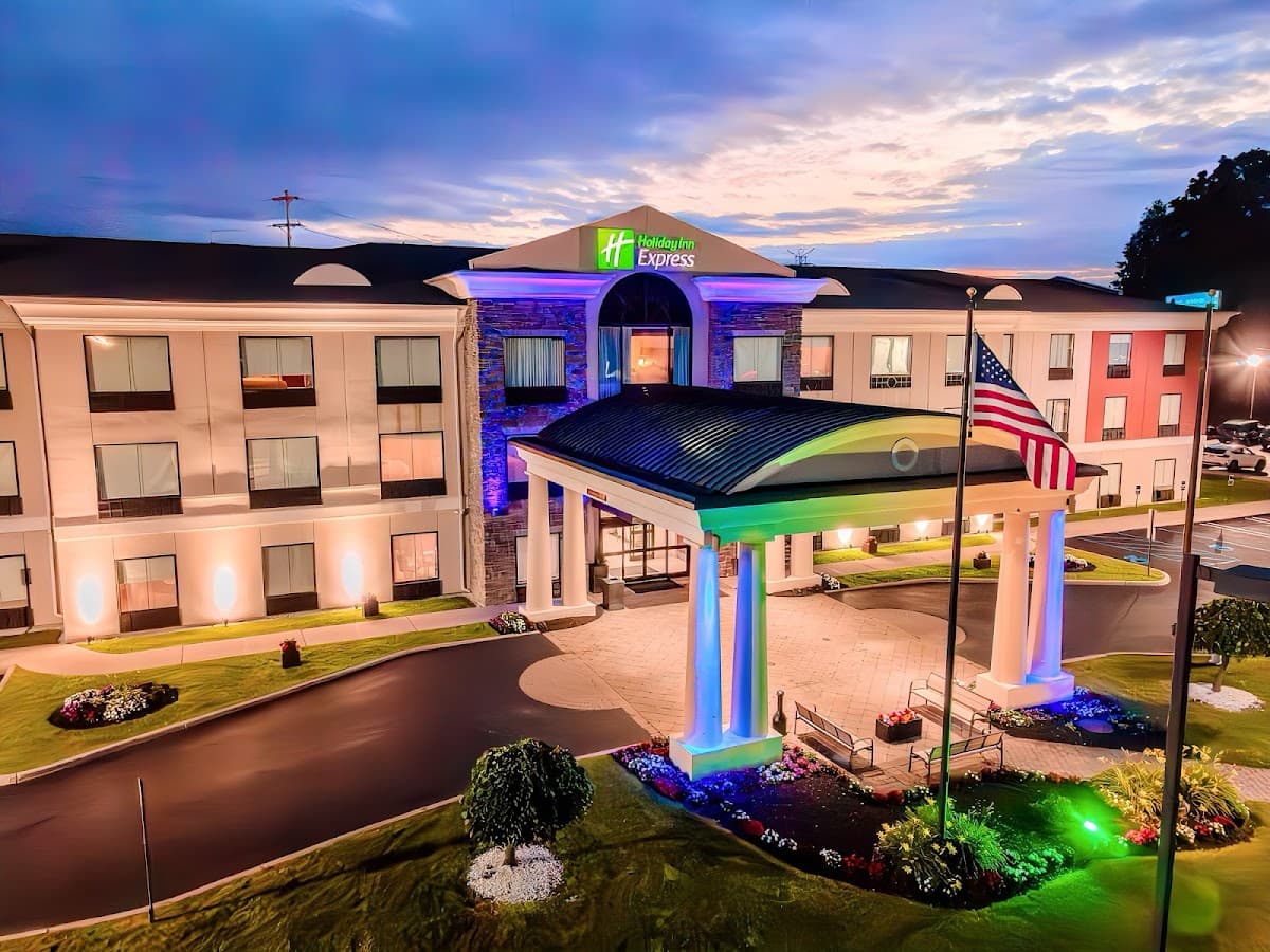 Holiday Inn Express & Suites Chester-Monroe-Goshen by IHG, Hotel in Florida