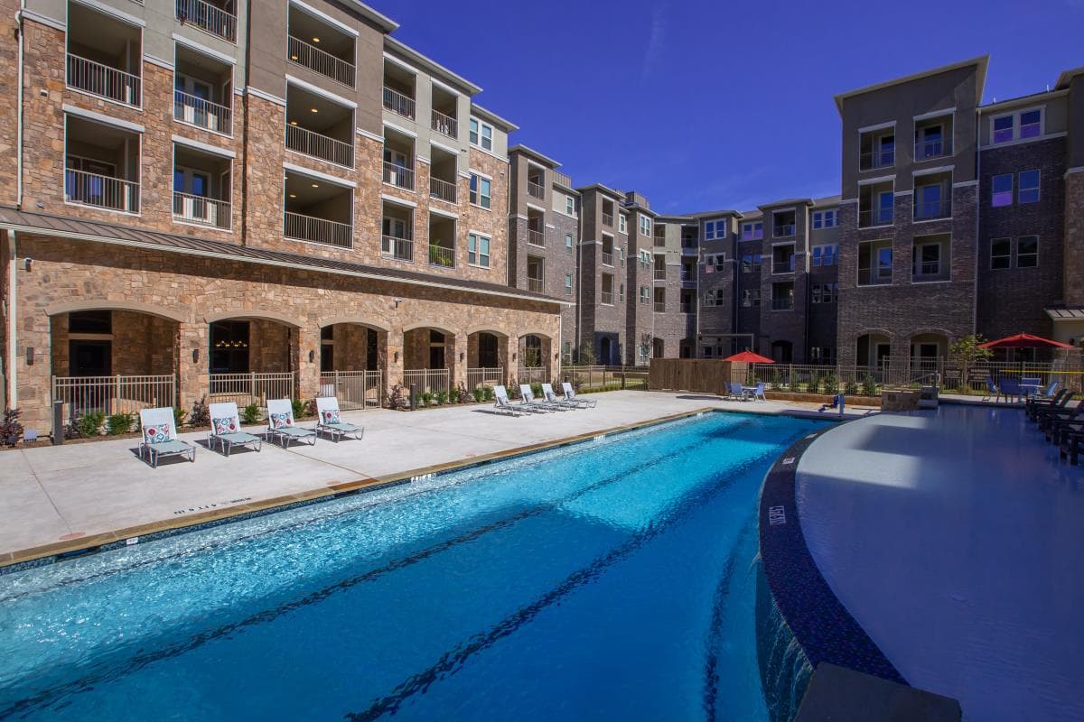 Texas Corporate Housing Solutions, Holiday Home in Flower Mound
