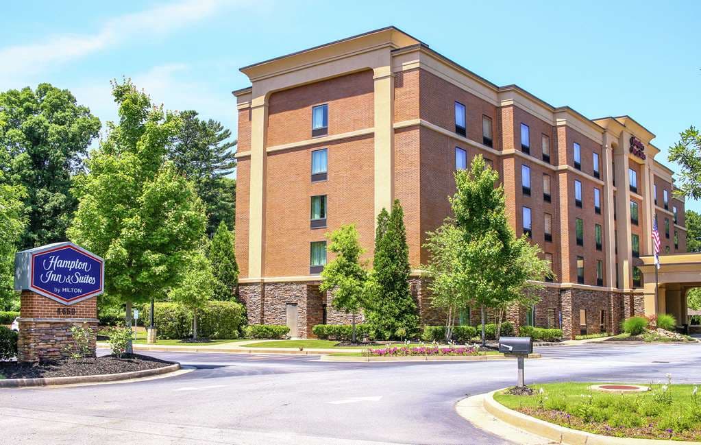 Hampton Inn & Suites Flowery Branch Lake Lanier, Hotel in Flowery Branch