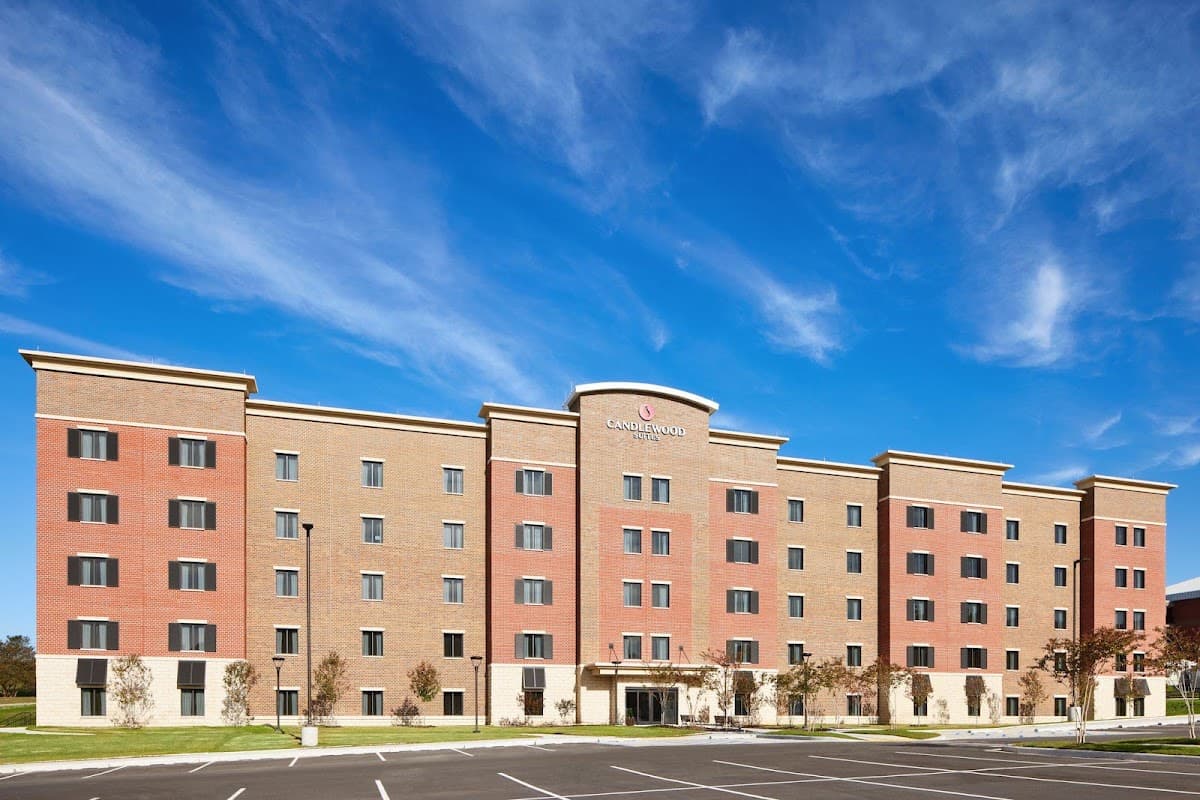 Candlewood Suites West Building 10046, Aparthotel in Woodfield