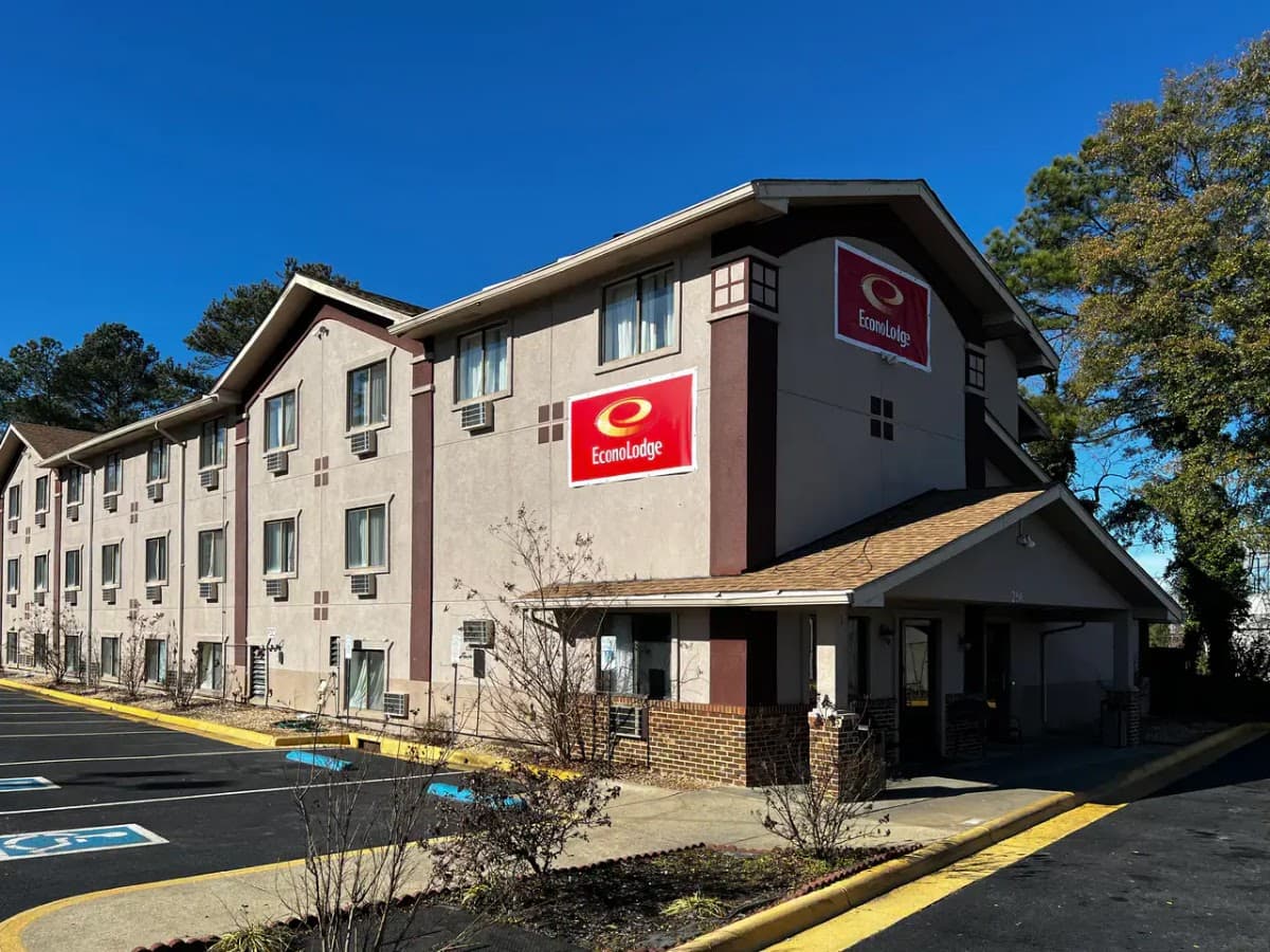 Econo Lodge Spring Lake near Fort Bragg, Hotel in Spring Lake