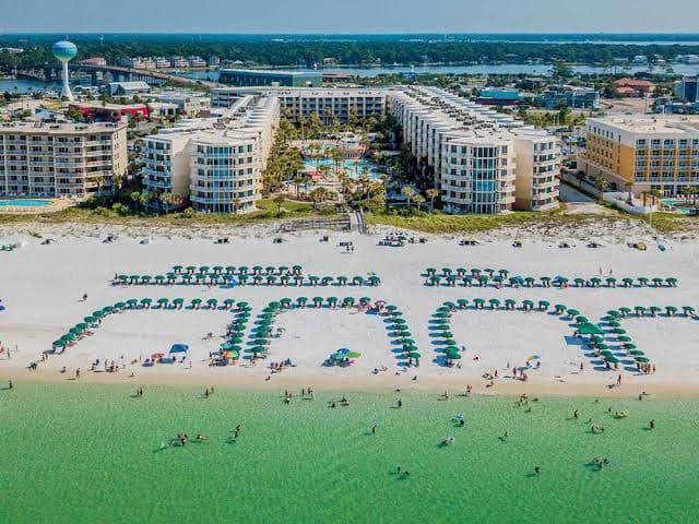Waterscape Condos - Fort Walton Beach Vacation Rentals by Avari, Resort in Fort Walton Beach