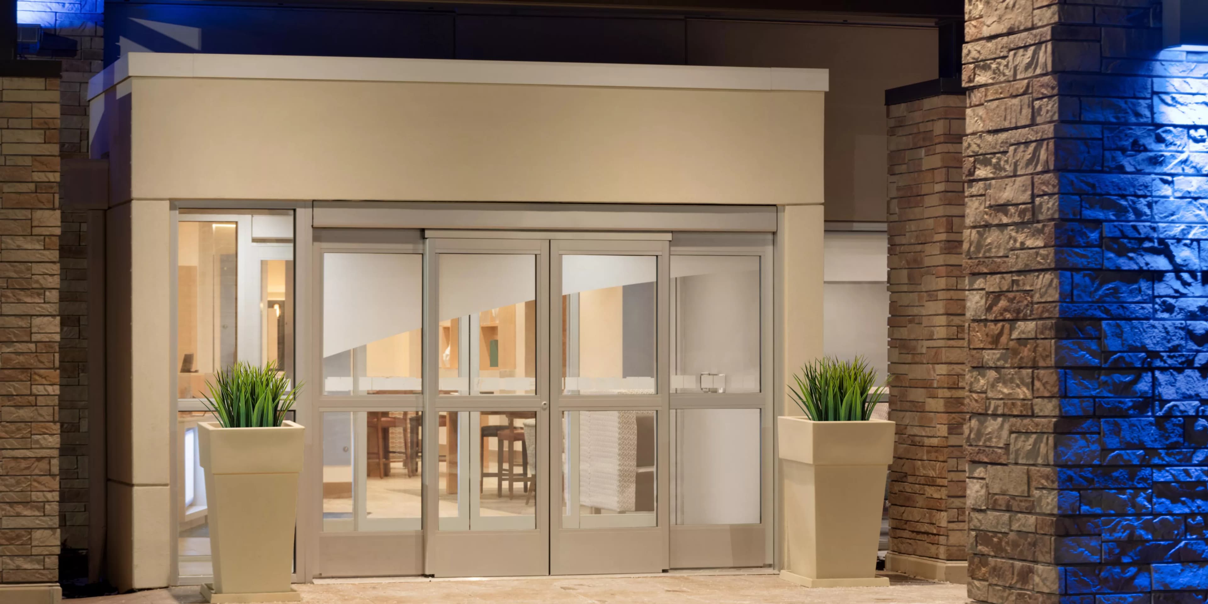 Holiday Inn Express & Suites Cincinnati South - Wilder by IHG, Wilder