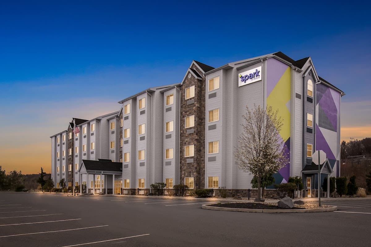 Spark by Hilton Wilkes Barre, Hotel in Plains