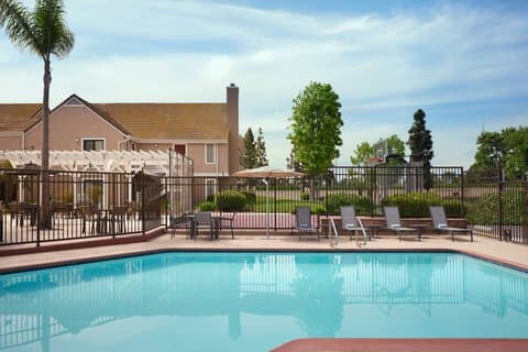 Residence Inn by Marriott Costa Mesa Newport Beach, Hotel in Costa Mesa
