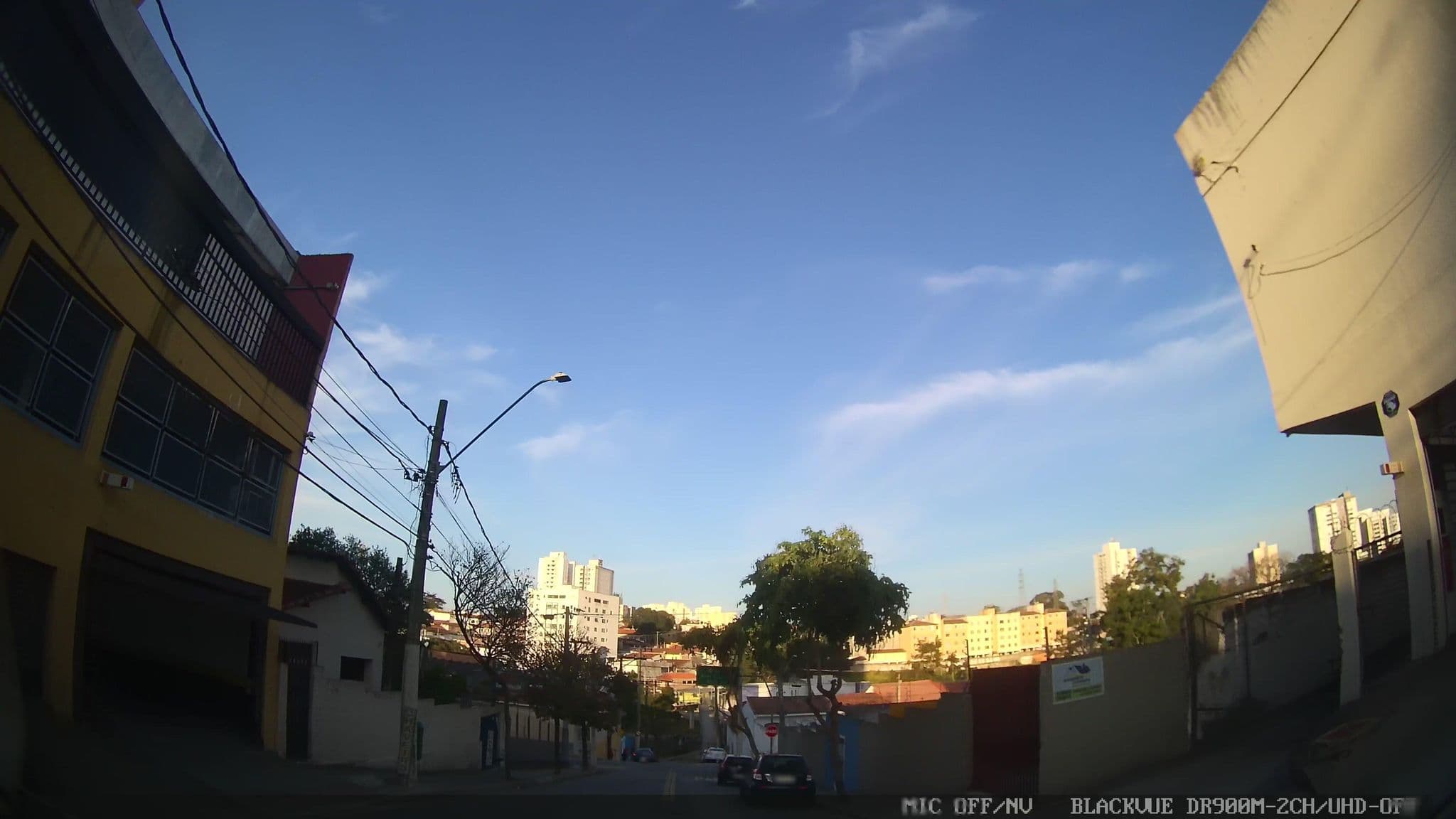 Street view near Astro Hotel, São José dos Campos — © yaf1 (CC BY-SA · Mapillary)