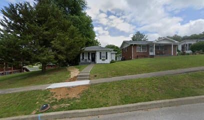 Chapman Cottage Vacation House Rental, Bed & Breakfast in French Lick