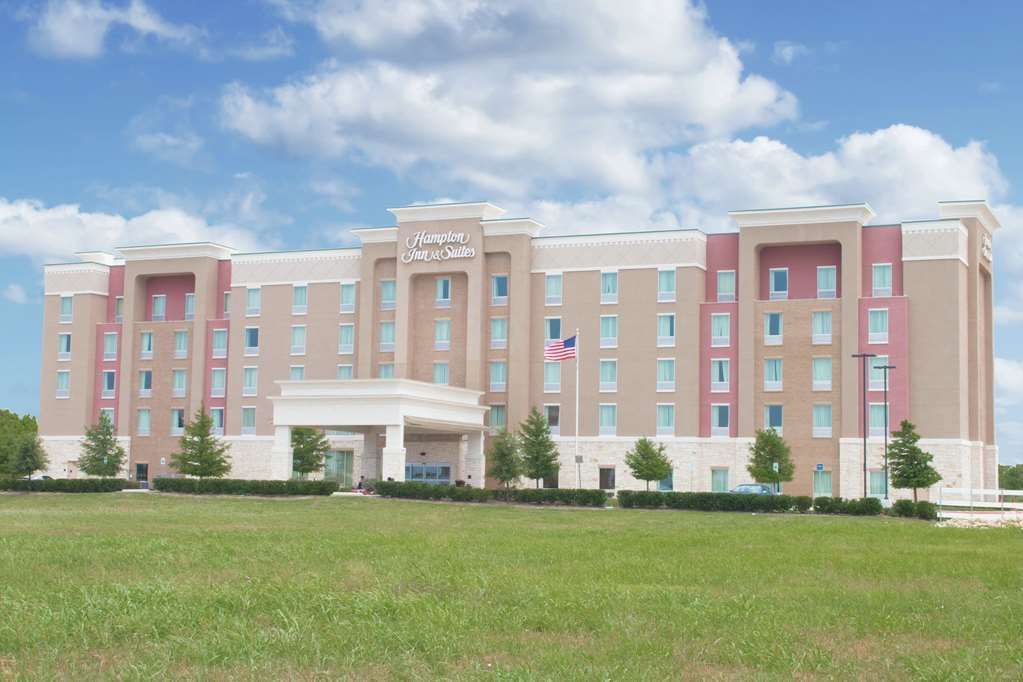 Hampton Inn & Suites Dallas/Frisco North-FieldhouseUSA, Hotel in Frisco