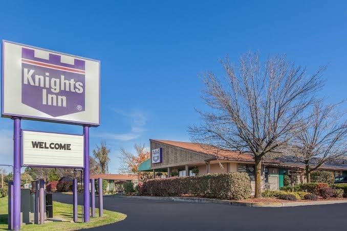 Days Inn by Wyndham Liverpool/Syracuse, Hotel in Galeville